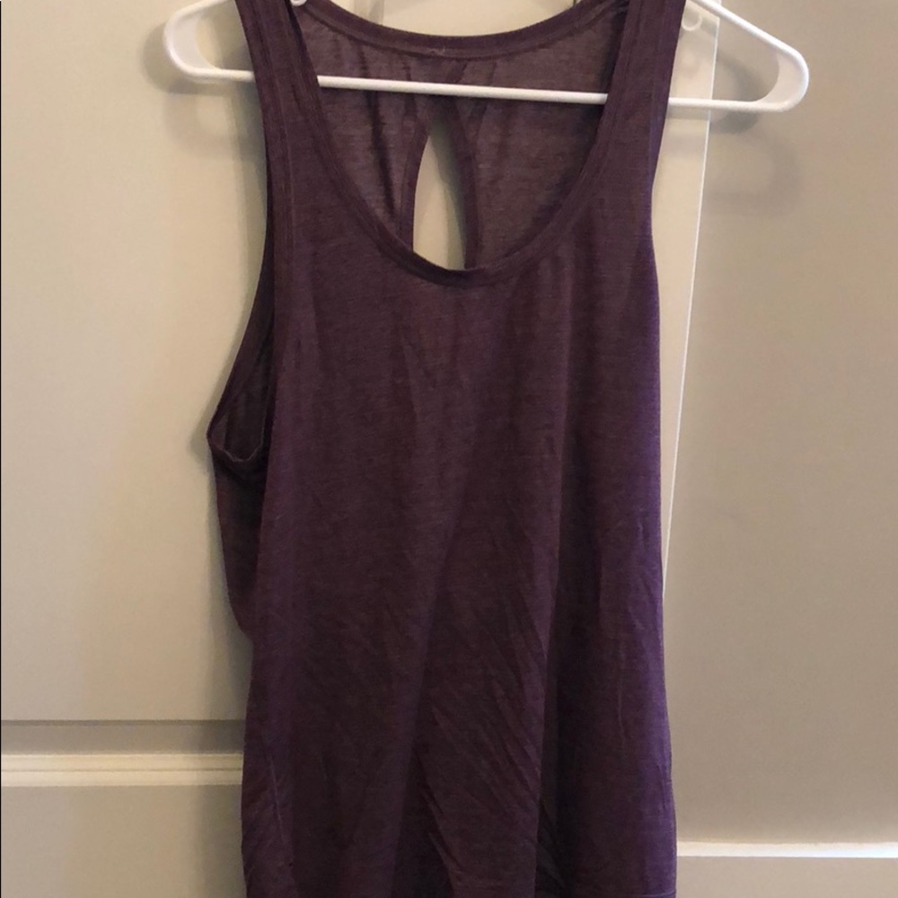 Lululemon neverworn back detail tank - rare